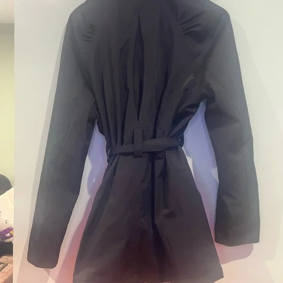 6/$25 ⚡️⚡️⚡️⚡️Women's Black Belted Coat - Picture 4 of 5